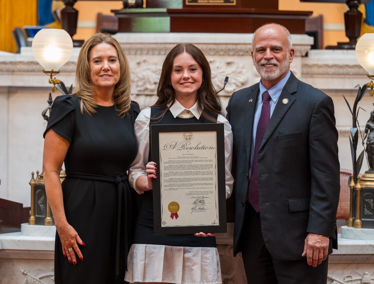 Koehler Honors State Pole Vault Champion