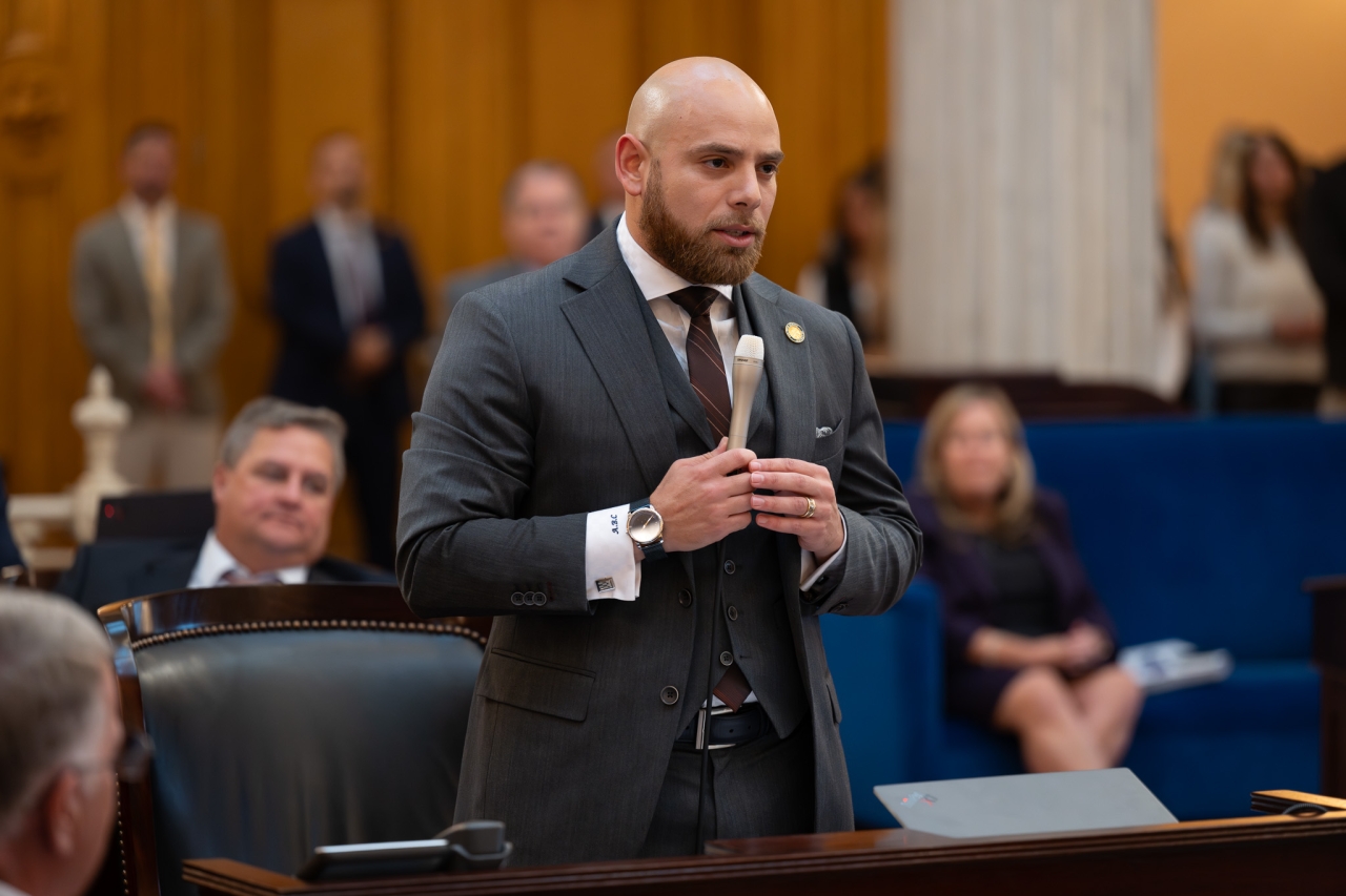 Senate Passes Cutrona Bill Creating Curriculum for Student Success