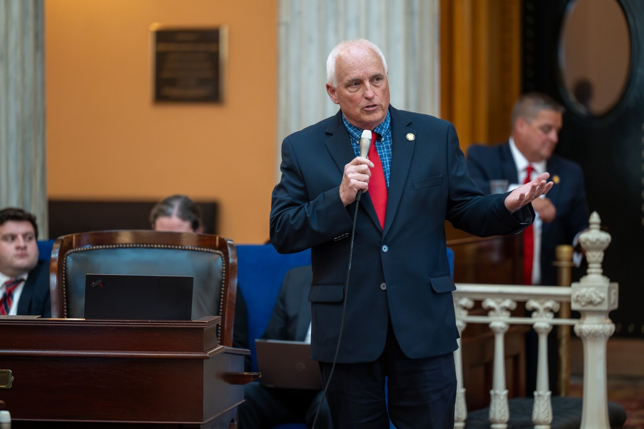 Senate Passes Johnson Bill to Assist Incarcerated Veterans