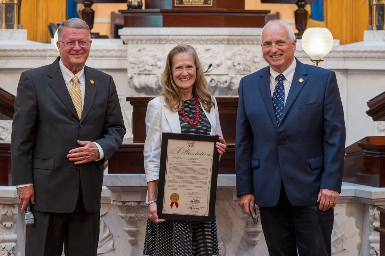 Senators Johnson, Wilson Honor Ohio Veterans Services Director Ashenhurst