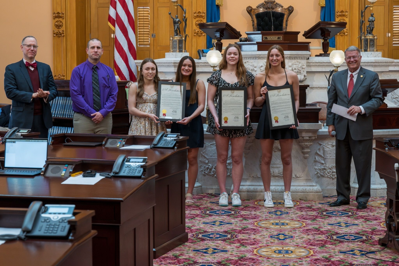 Wilson Celebrates Division II State Swimming Champions