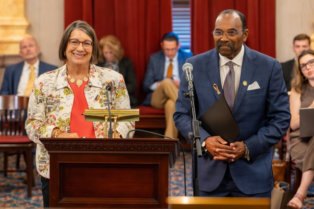 Craig, Antonio Testify in Support of Doula Awareness Week