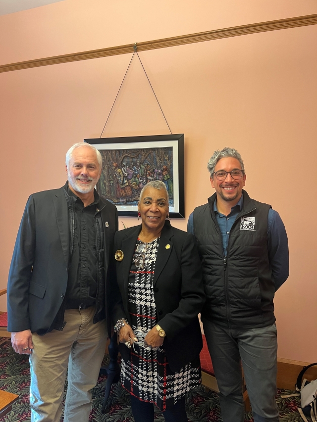 Ingram Celebrates 150 Years of the Cincinnati Zoo