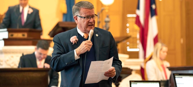 Senate Concurs on House Amendments to Bill Creating Alzheimer's Task Force